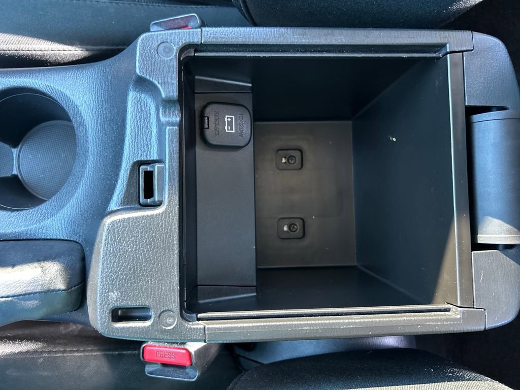 Used 2016 MAZDA MAZDA3 i Sport w/ Preferred Equipment Package image 22