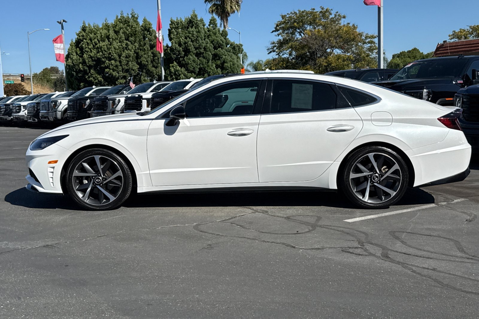Used 2022 Hyundai Sonata SEL Plus w/ Cargo Package FWD image 8