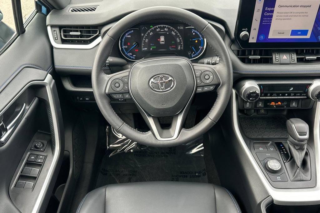 Used 2024 Toyota RAV4 XSE AWD/4WD image 14