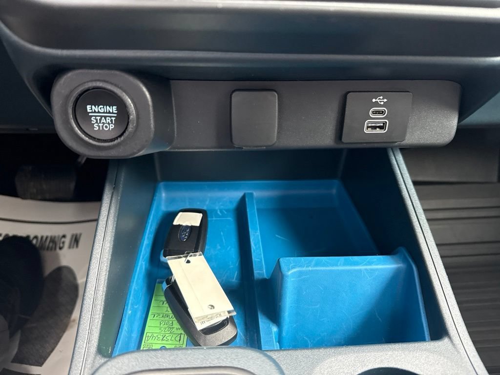 Used 2025 Ford Maverick XLT FWD image 26