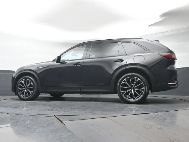 Certified 2025 MAZDA CX-70 Plug-In Hybrid w/ Premium Plus AWD/4WD image 28