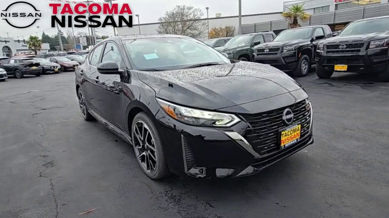 New 2025 Nissan Sentra SR image 2