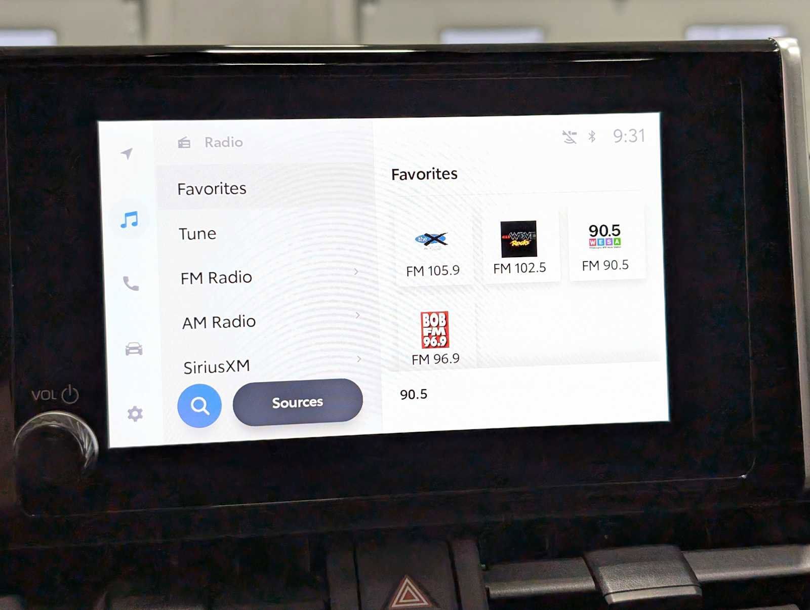 Used 2025 Toyota RAV4 XLE image 25