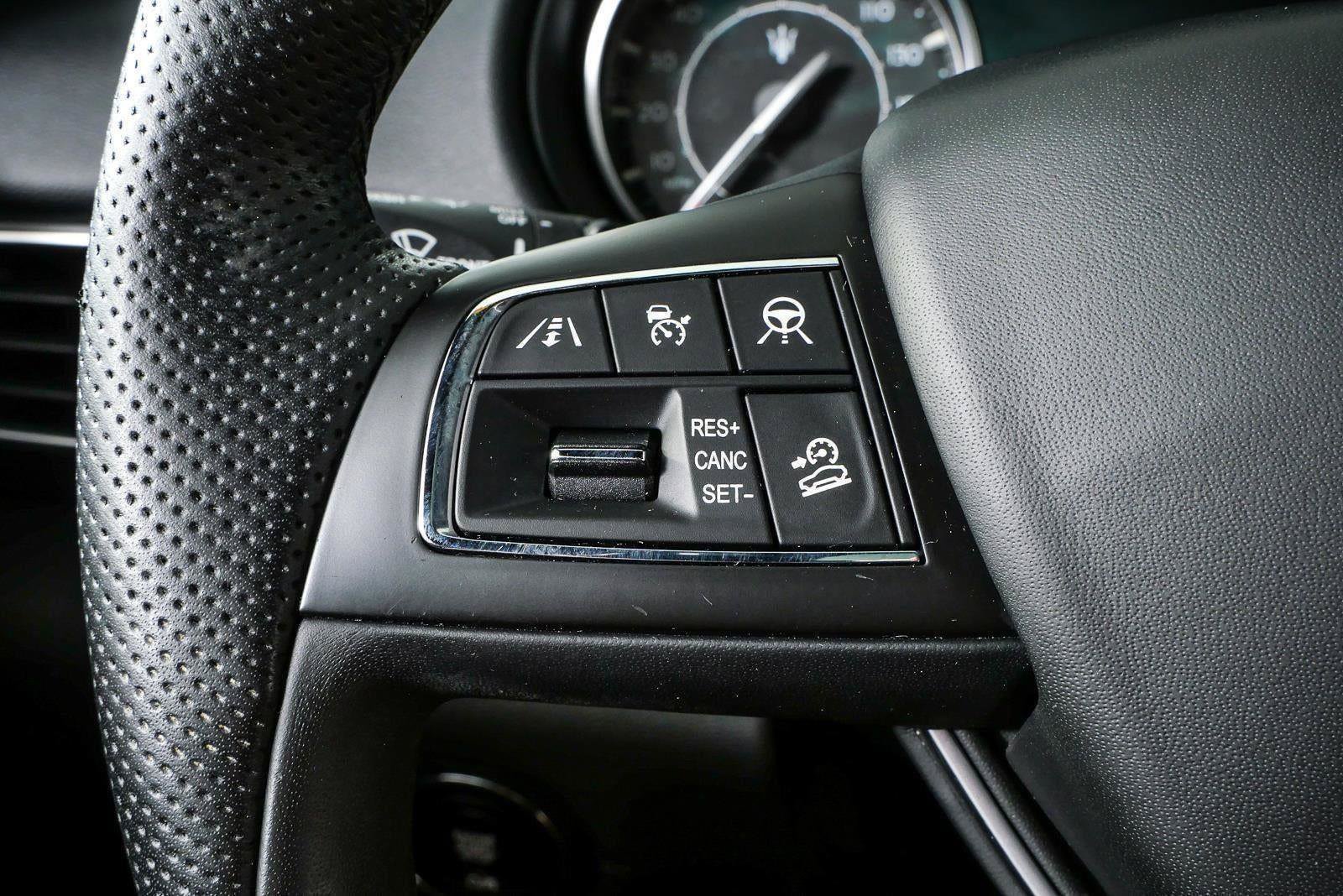 Used 2023 Maserati Levante GT AWD/4WD image 12