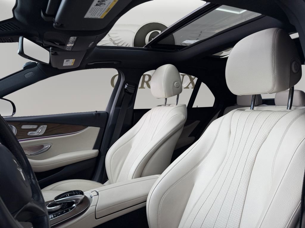 Used 2018 Mercedes-Benz E 300 image 9