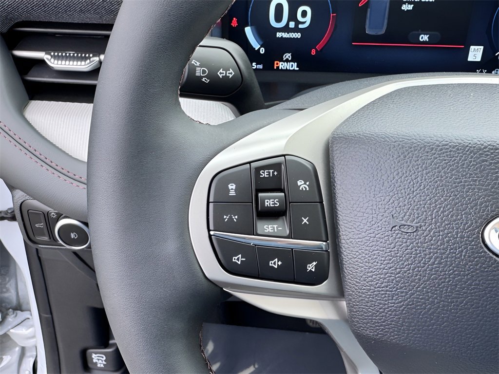 New 2026 Ford Explorer Active w/ Active Comfort Package image 16