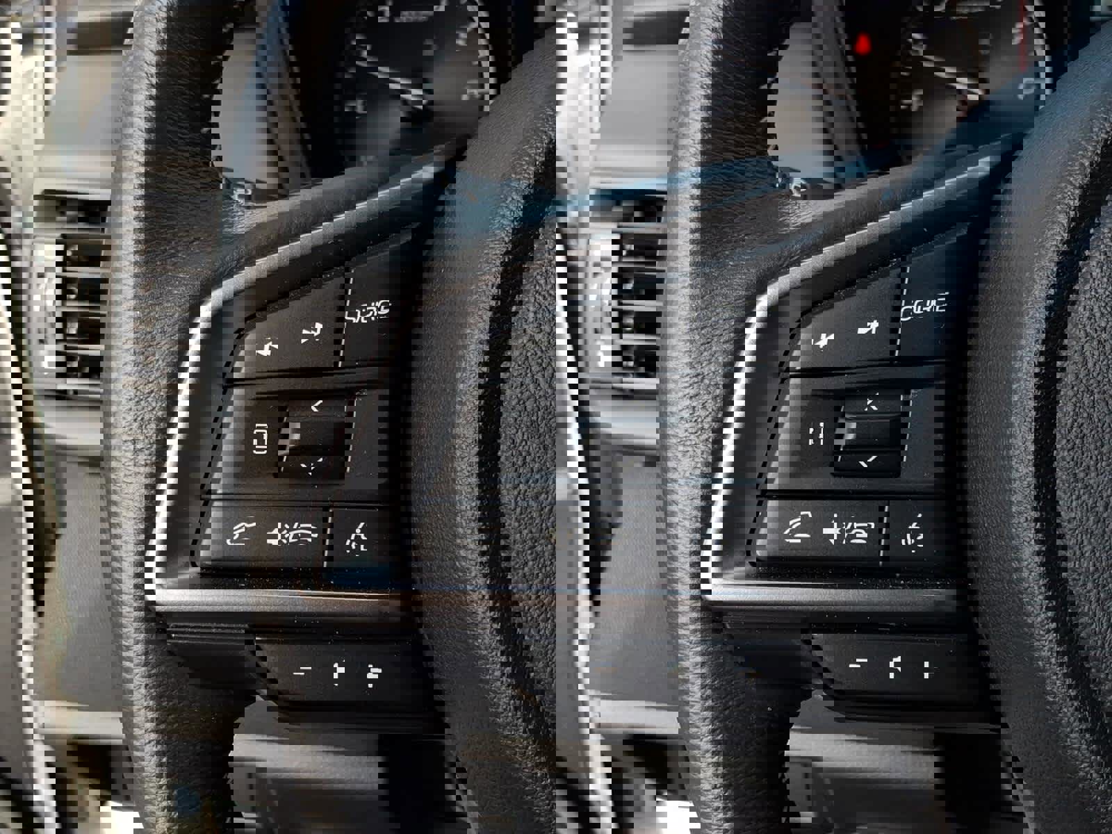 Certified 2025 Subaru Outback Premium w/ Popular Package #1A image 34