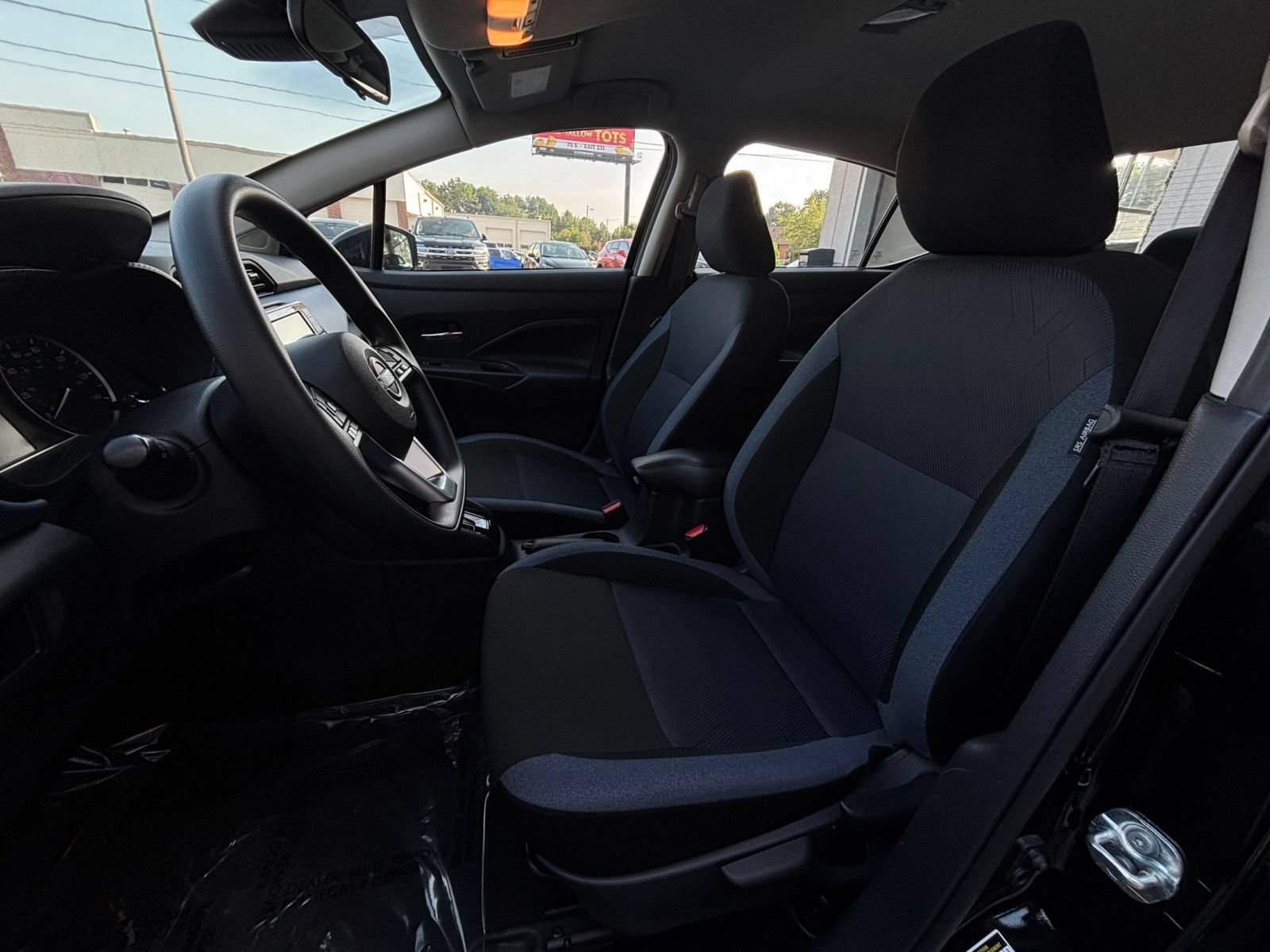Used 2025 Nissan Versa SV FWD image 26