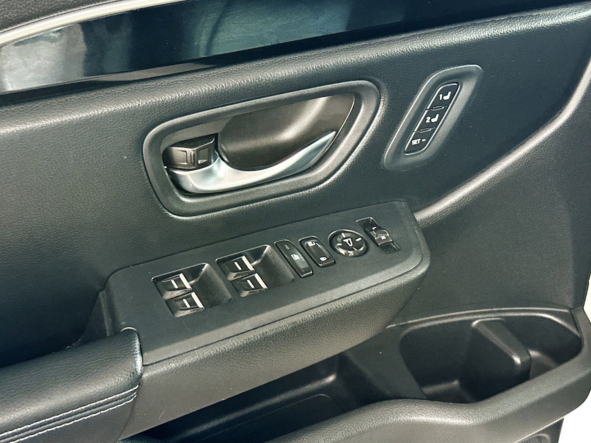 Used 2023 Honda Pilot EX-L image 17