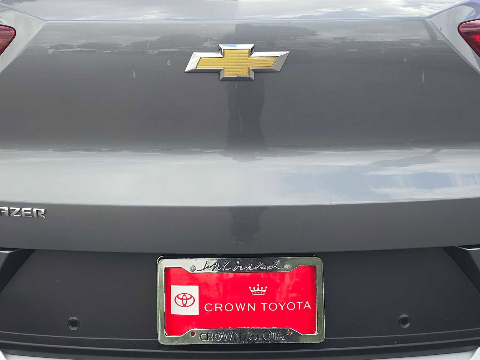 Used 2022 Chevrolet TrailBlazer LT w/ LPO, Blackout Package FWD image 15