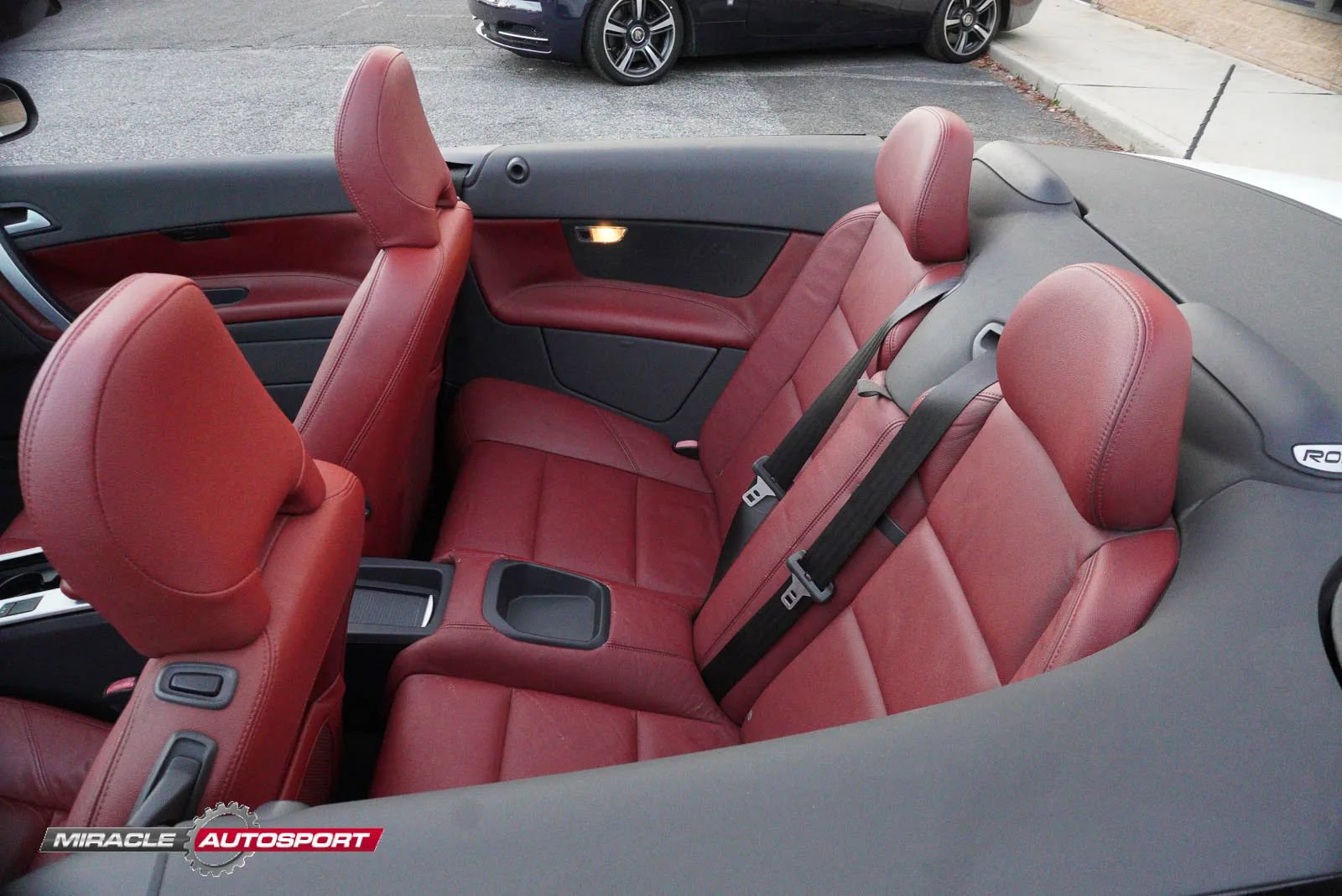 Used 2012 Volvo C70 T5 w/ Dynamic Trim Pkg image 23