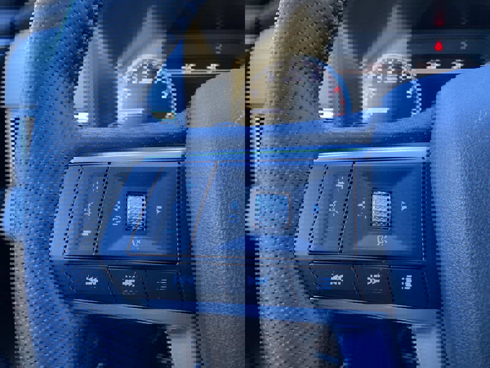 New 2026 Mitsubishi Outlander SE image 16