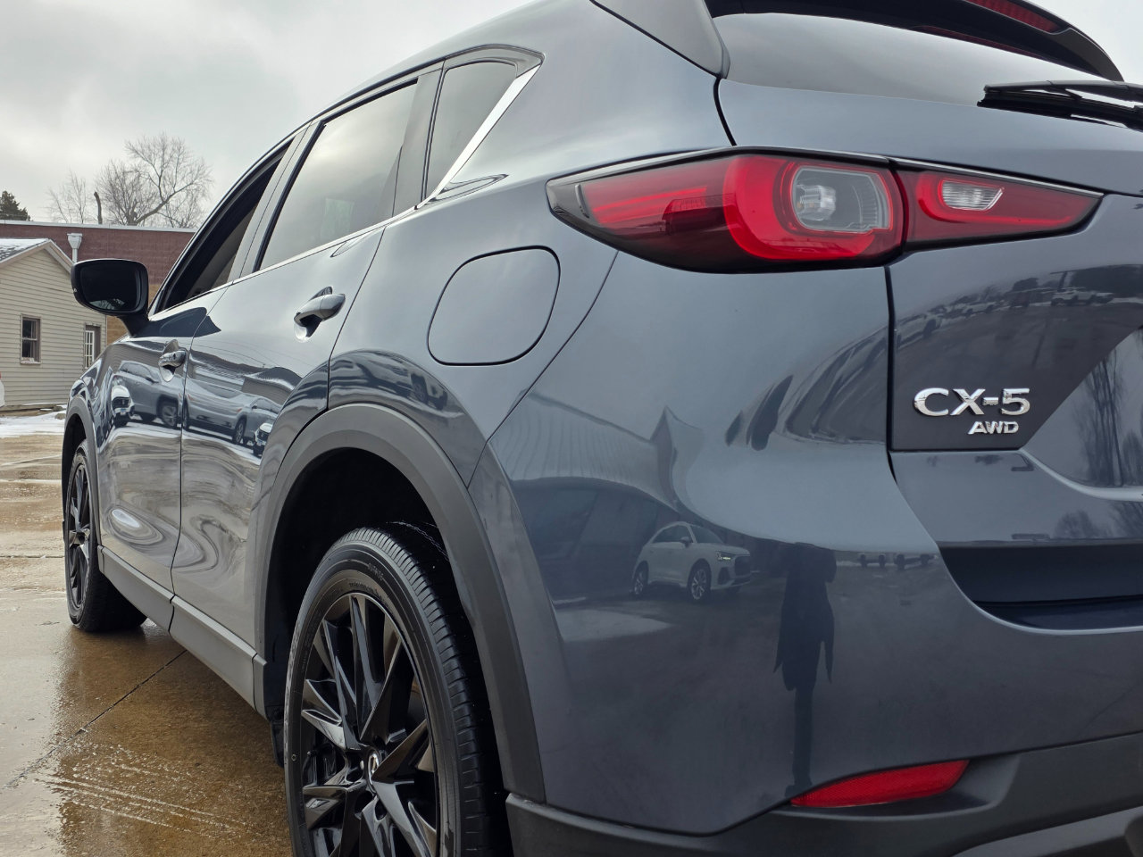 Used 2024 MAZDA CX-5 Carbon Edition image 17