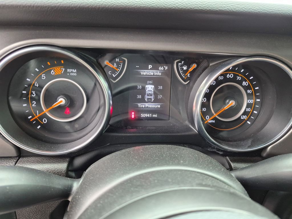 Used 2022 Jeep Wrangler Sport AWD/4WD image 17