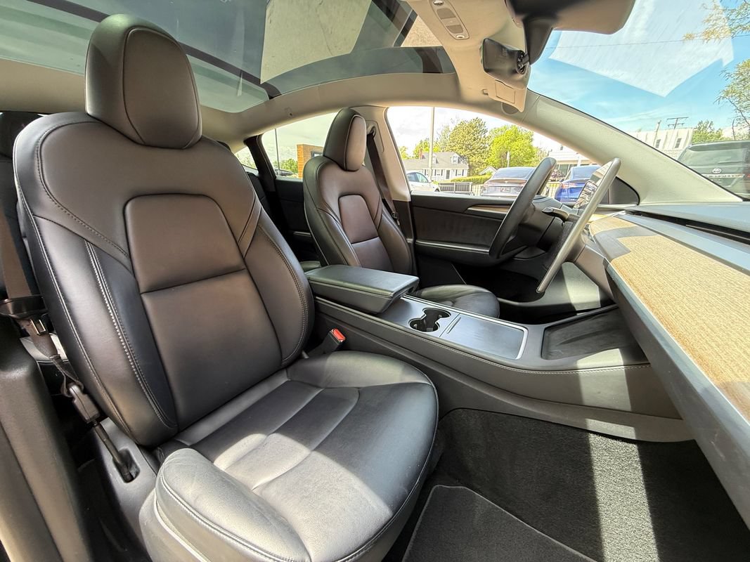 Used 2023 Tesla Model Y Long Range AWD/4WD image 4