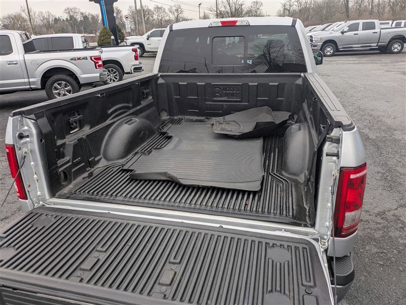 Used 2016 Ford F150 Lariat w/ Max Trailer Tow Package image 14