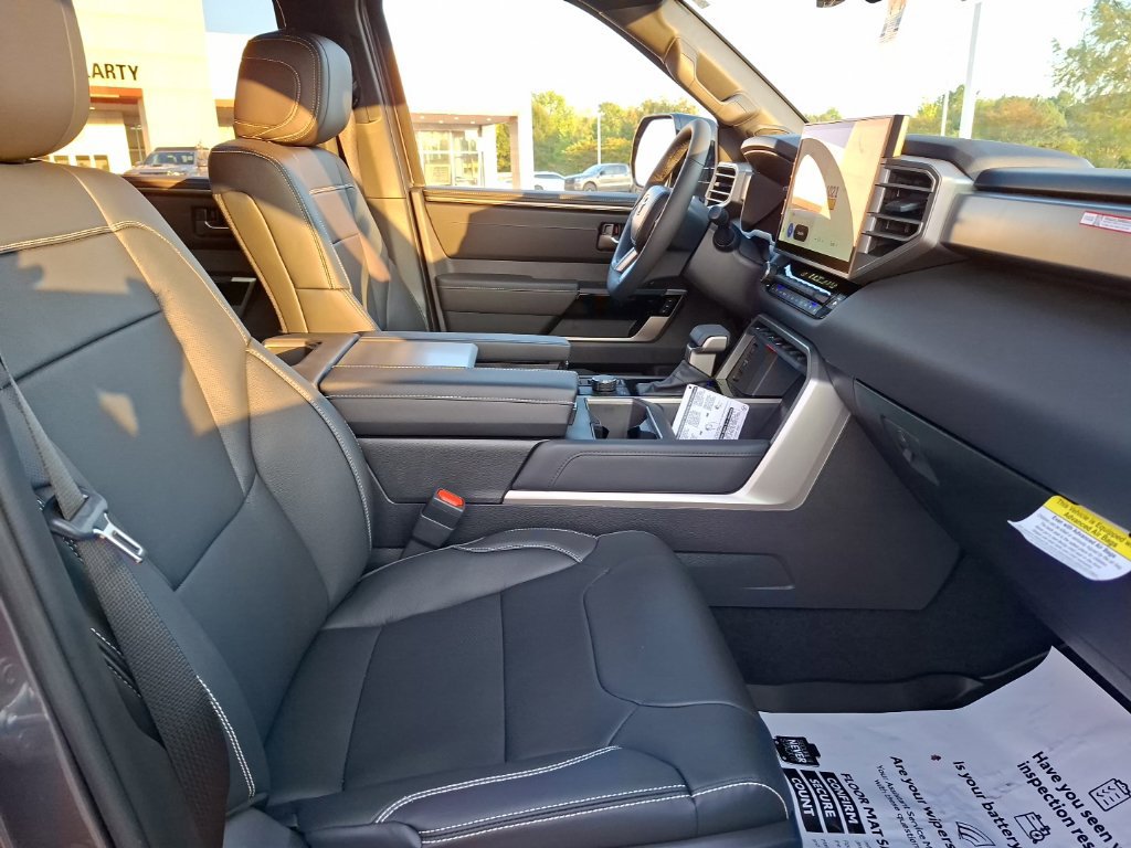 New 2026 Toyota Sequoia Limited w/ Tow Technology Package AWD/4WD image 36