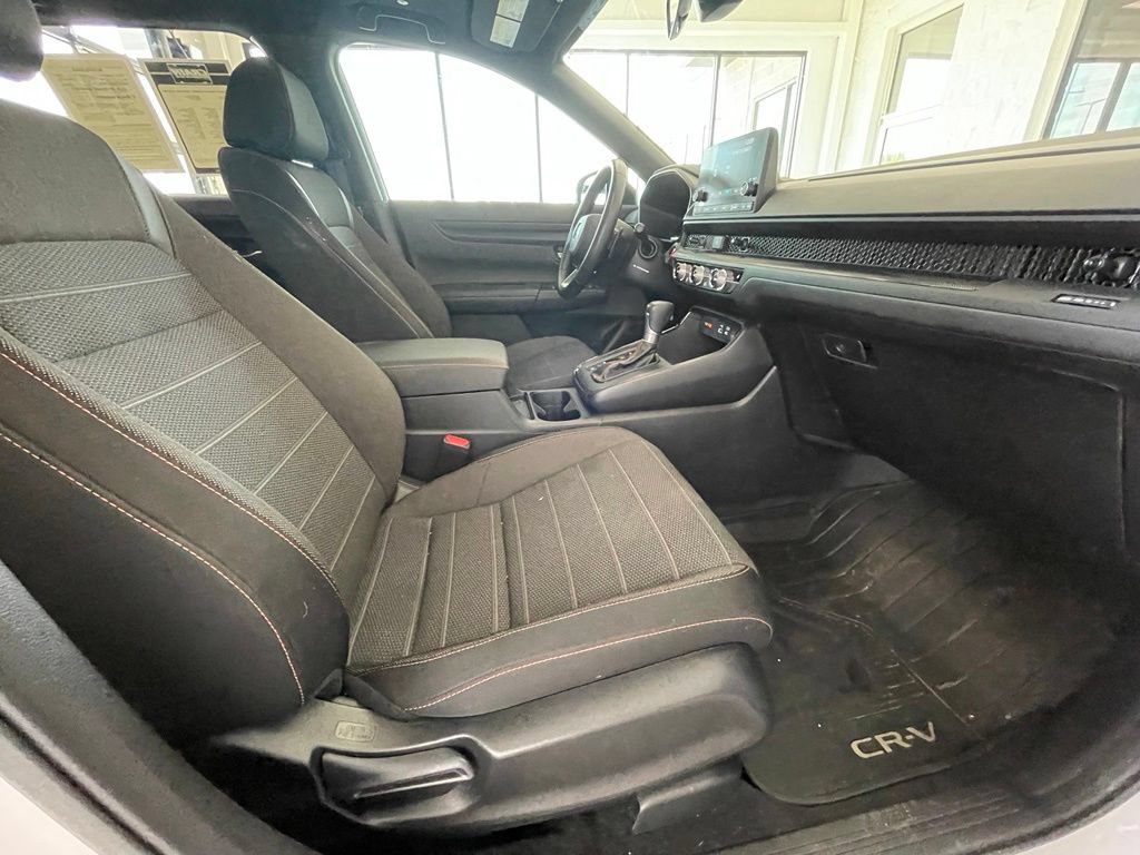 Used 2025 Honda CR-V Sport image 26