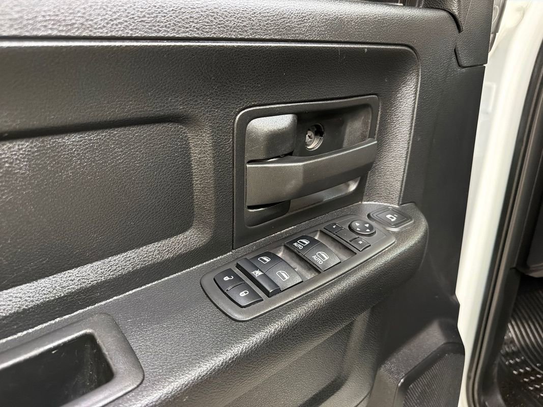 Used 2024 RAM 3500 Tradesman AWD/4WD image 30