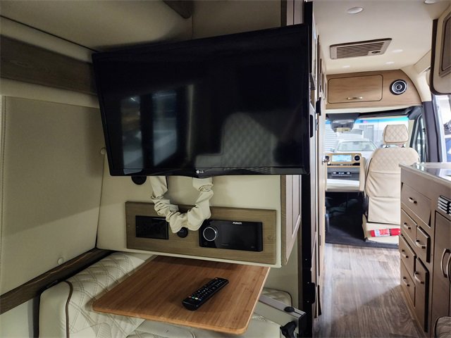 Used 2019 Mercedes-Benz Sprinter 170 image 30