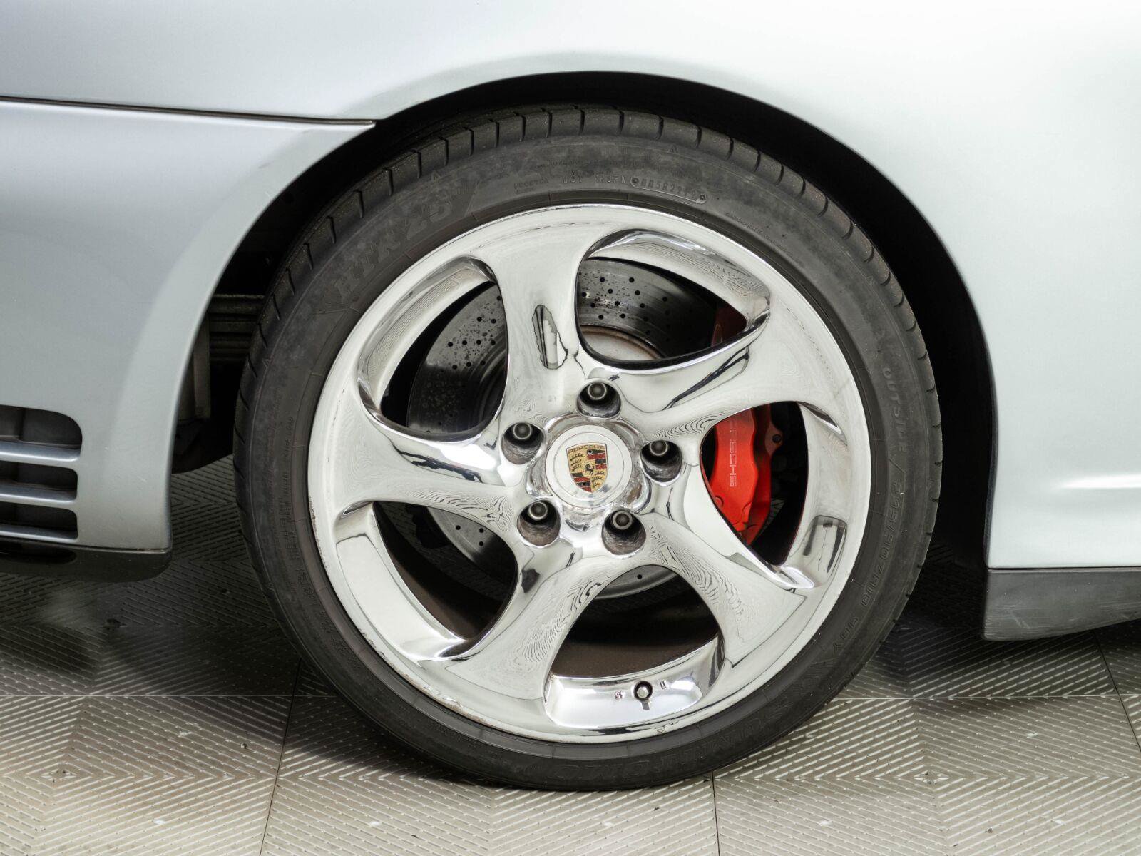 Used 2004 Porsche 911 Carrera 4S AWD/4WD image 26