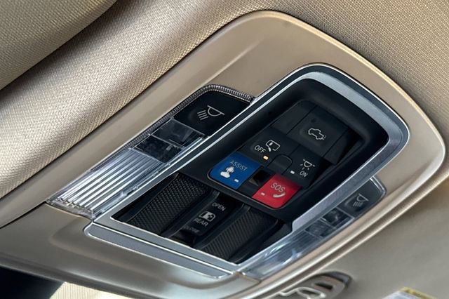 Used 2022 RAM 3500 Laramie image 24