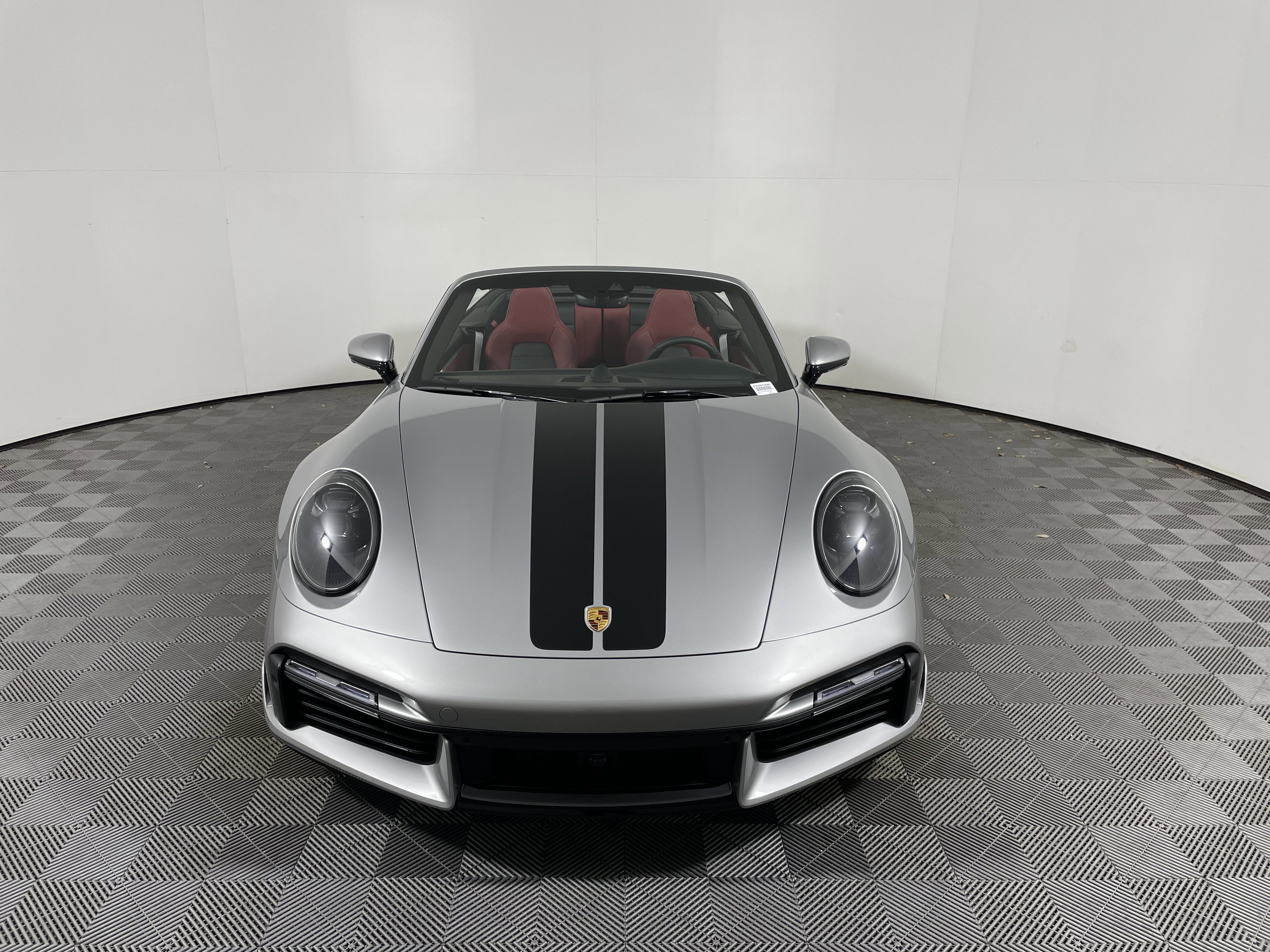 Certified 2025 Porsche 911 Turbo S image 10