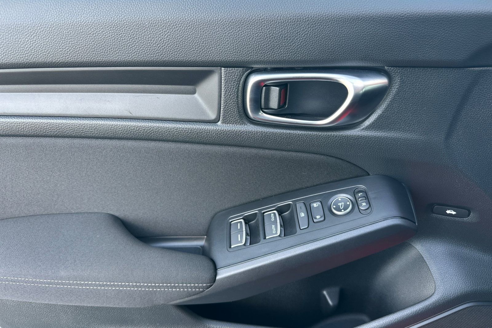 Used 2026 Honda Civic Sport image 10