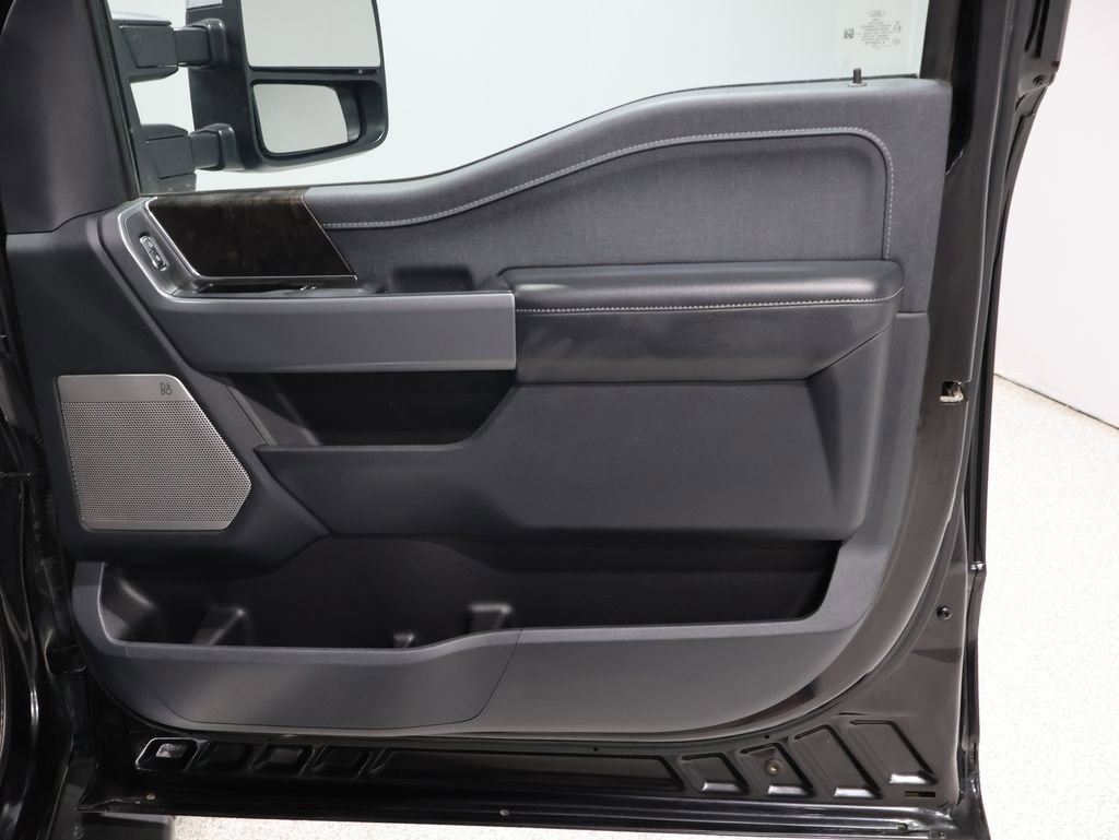 Used 2022 Ford F150 Lariat image 24