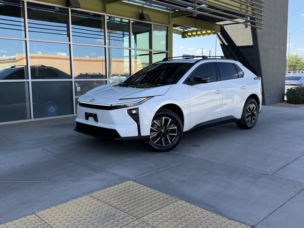 Used 2026 Toyota bZ FWD image 1
