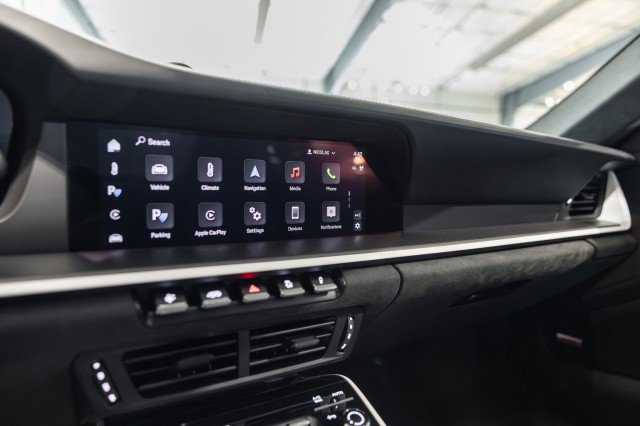 Used 2025 Porsche 911 Carrera GTS image 21