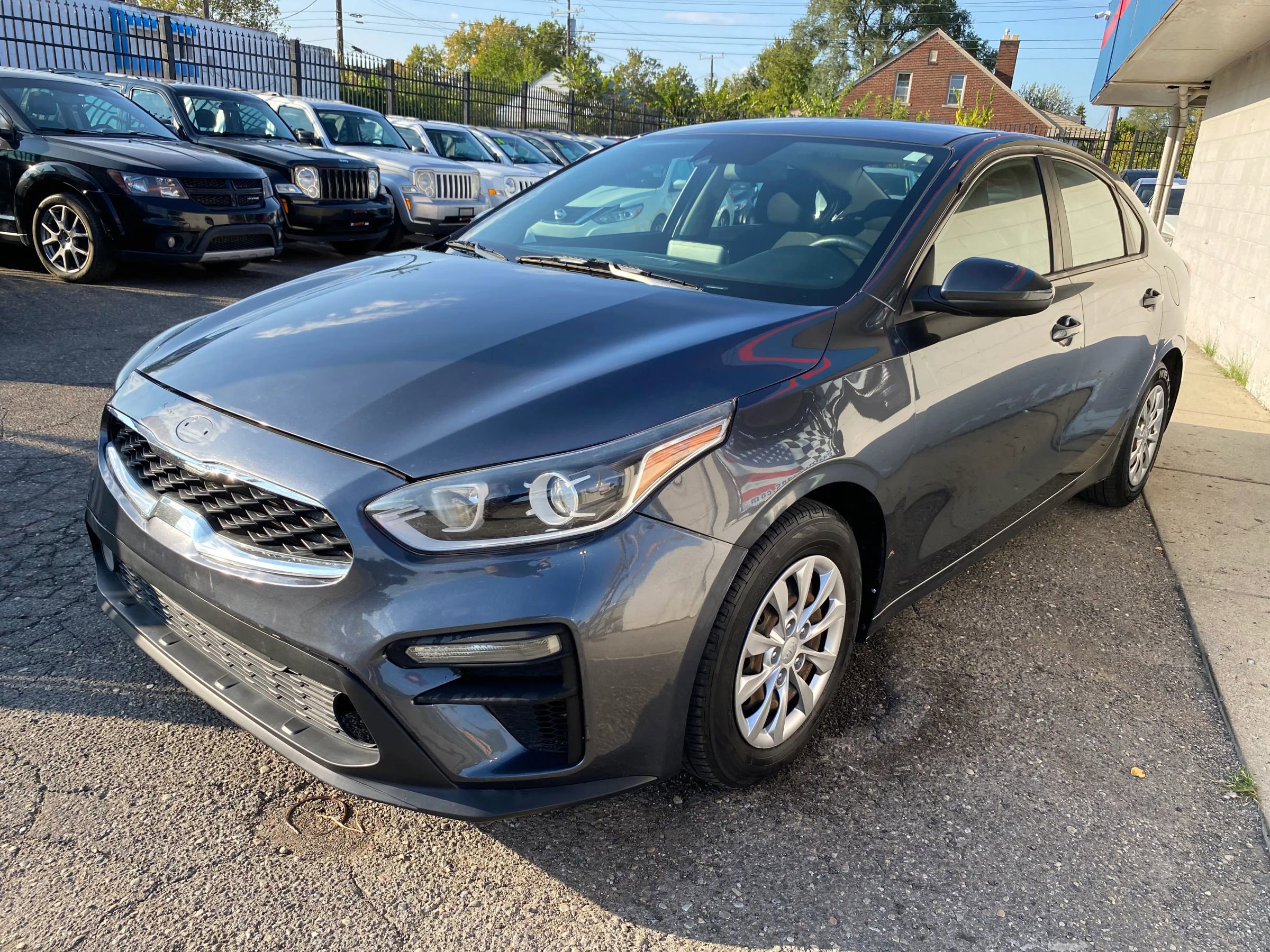 Used 2020 Kia Forte Sedan image 6