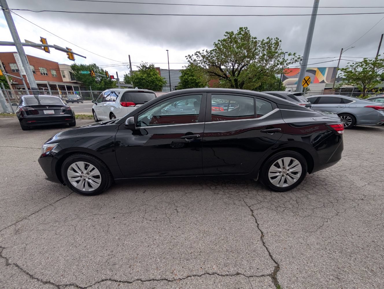Used 2023 Nissan Sentra S FWD image 9