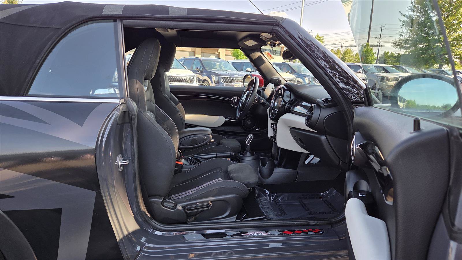 Used 2020 MINI Cooper John Cooper Works FWD image 31