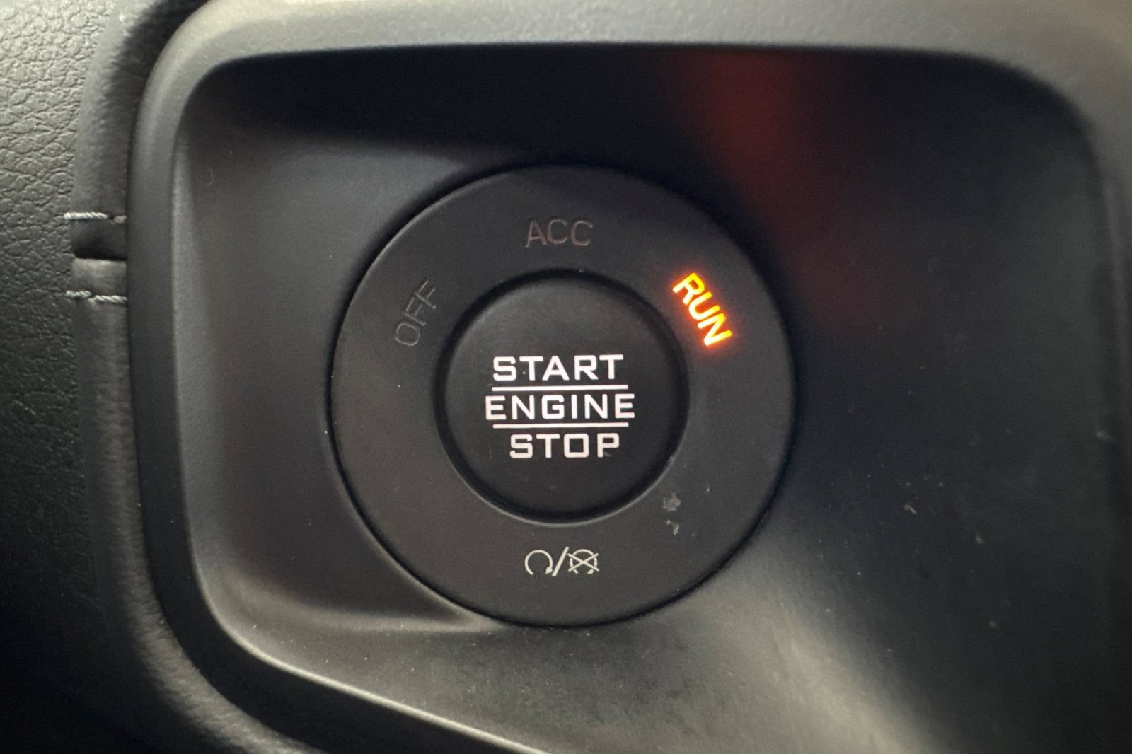 Used 2024 Jeep Wrangler Unlimited Rubicon 4xe AWD/4WD image 24