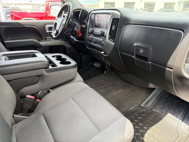Used 2017 Chevrolet Silverado 1500 LT w/ All Star Edition AWD/4WD image 22