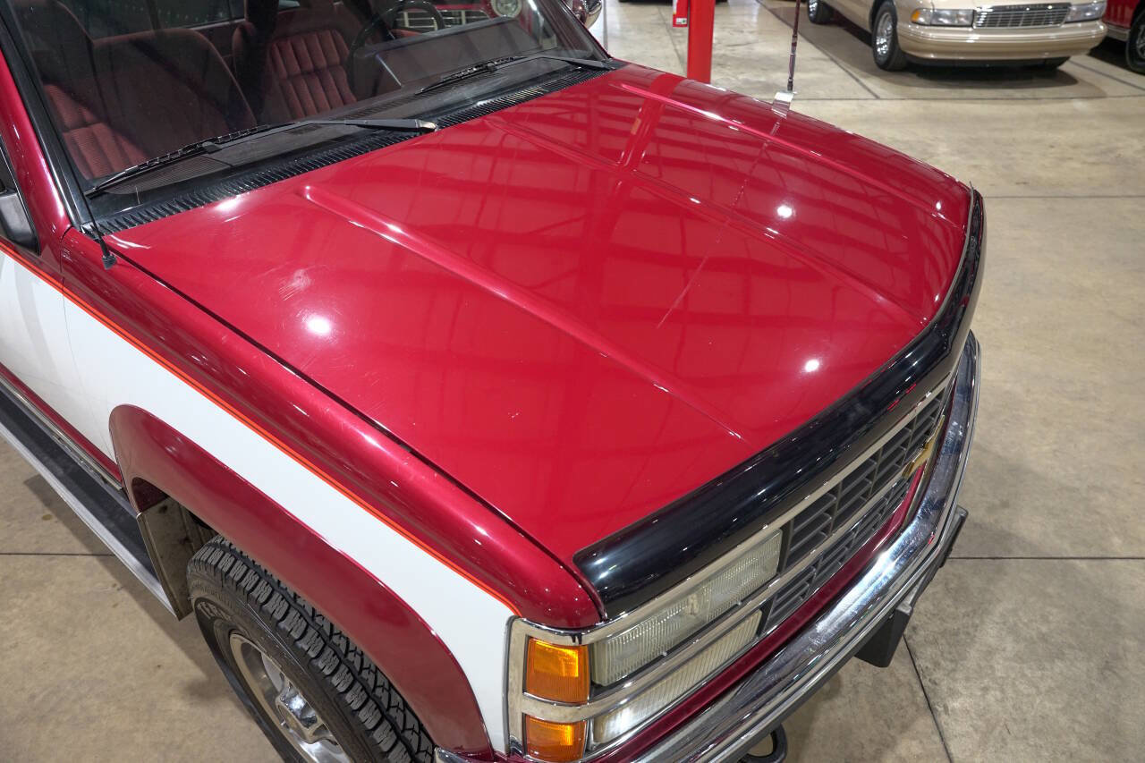 Used 1992 Chevrolet Silverado 2500 4x4 Regular Cab image 18