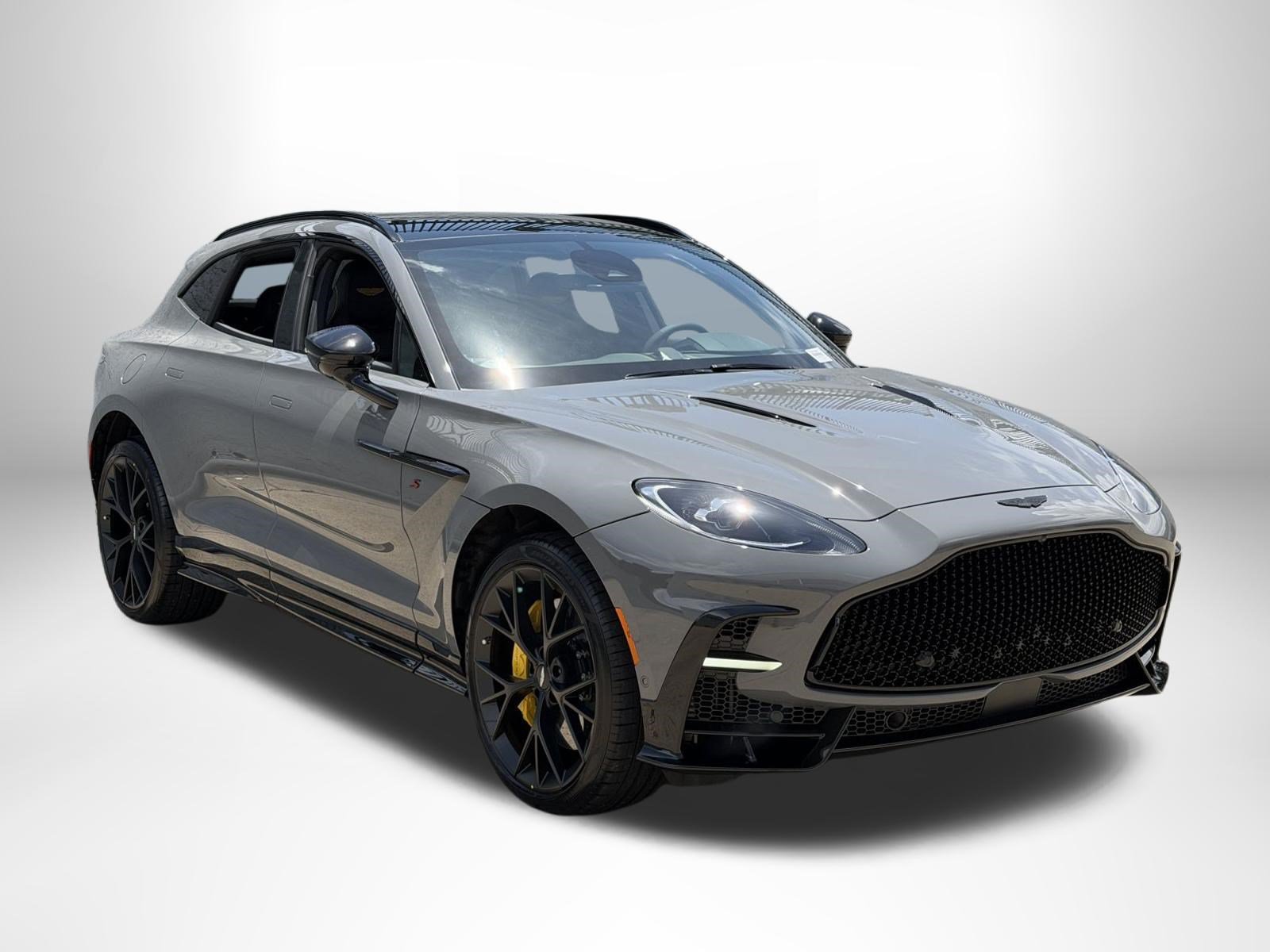 New 2026 Aston Martin DBX 707 AWD/4WD image 1