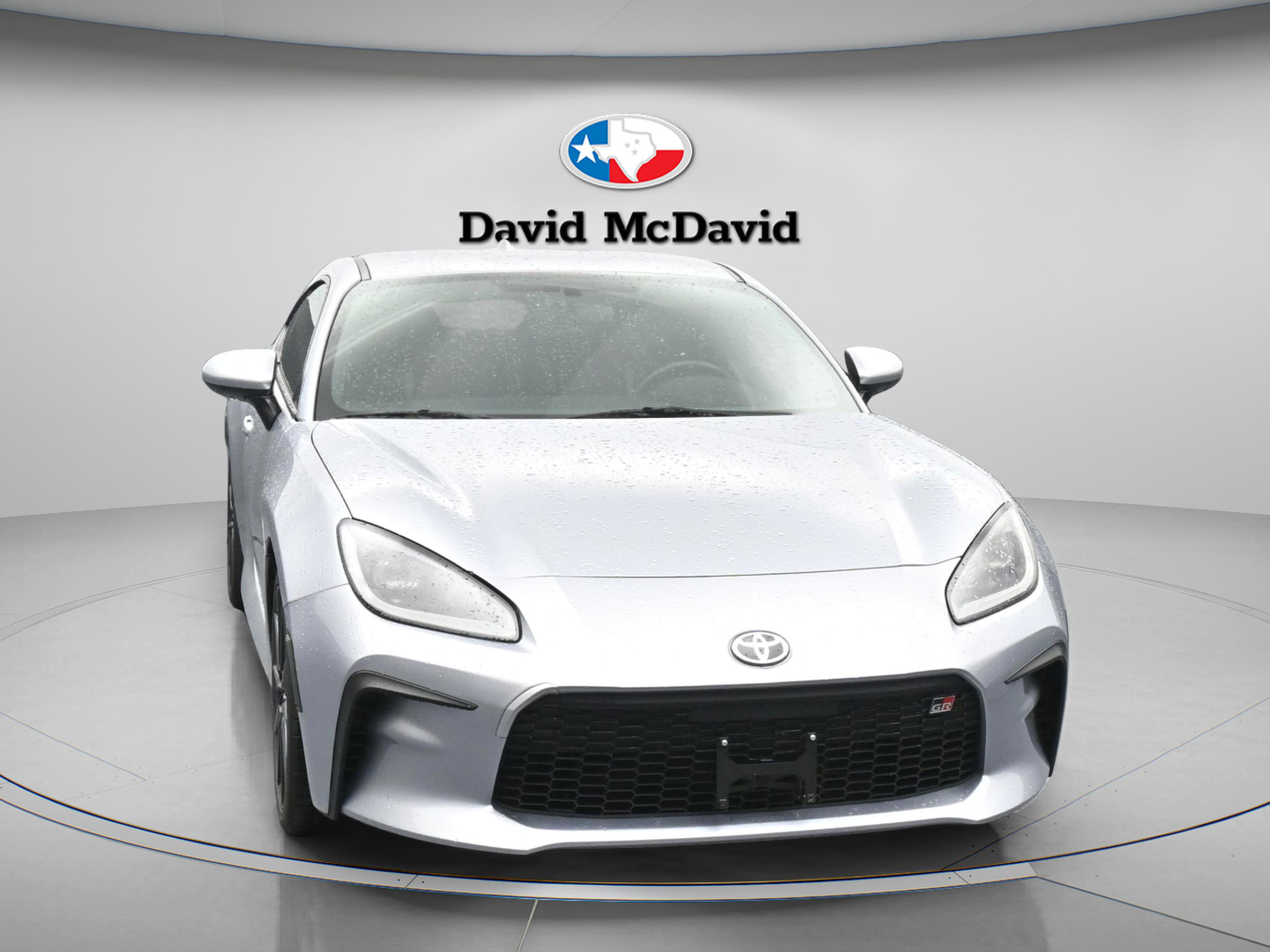 Used 2023 Toyota GR86 Premium w/ ALL Weather Mat Package (TMS) RWD image 2