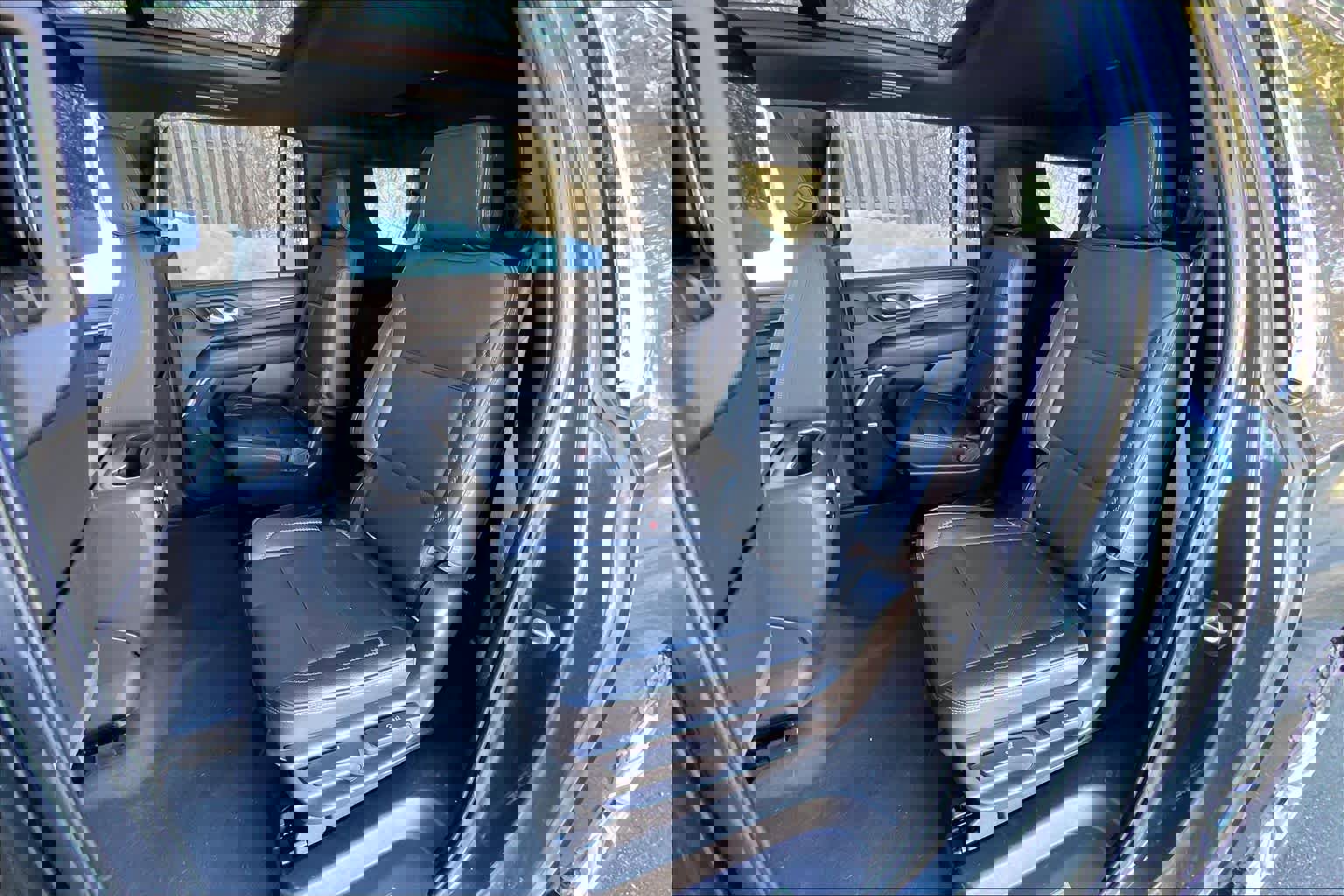 Used 2021 GMC Yukon XL Denali w/ Denali Ultimate Package image 20