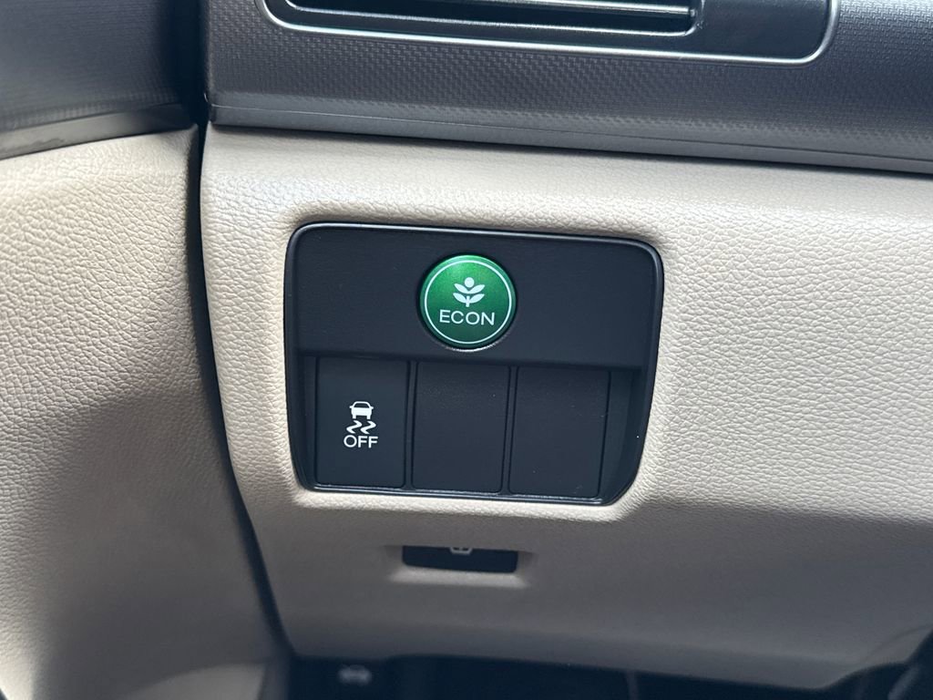 Used 2013 Honda Accord LX image 30