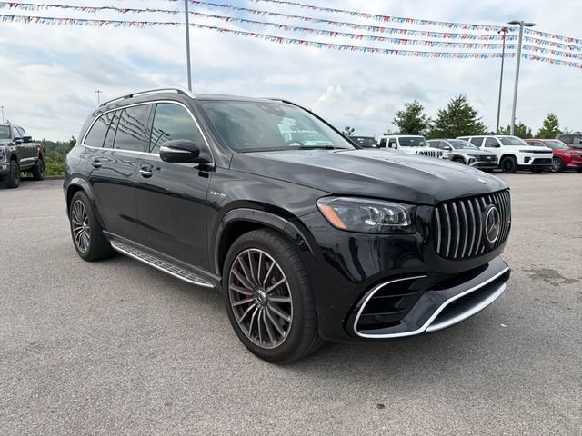 Used 2025 Mercedes-Benz GLS 63 AMG 4MATIC image 3