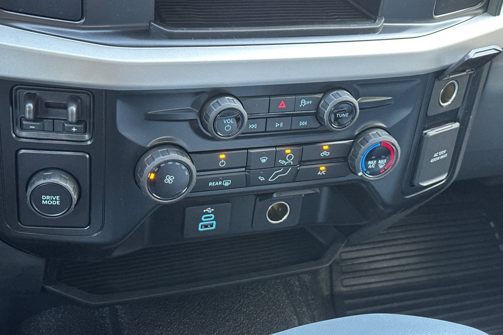 New 2026 Ford F450 2WD SuperCab Super Duty image 18