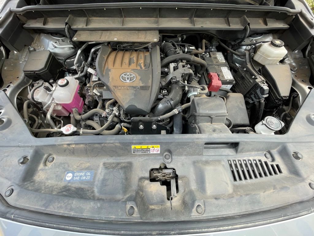 Used 2023 Toyota Highlander LE image 33