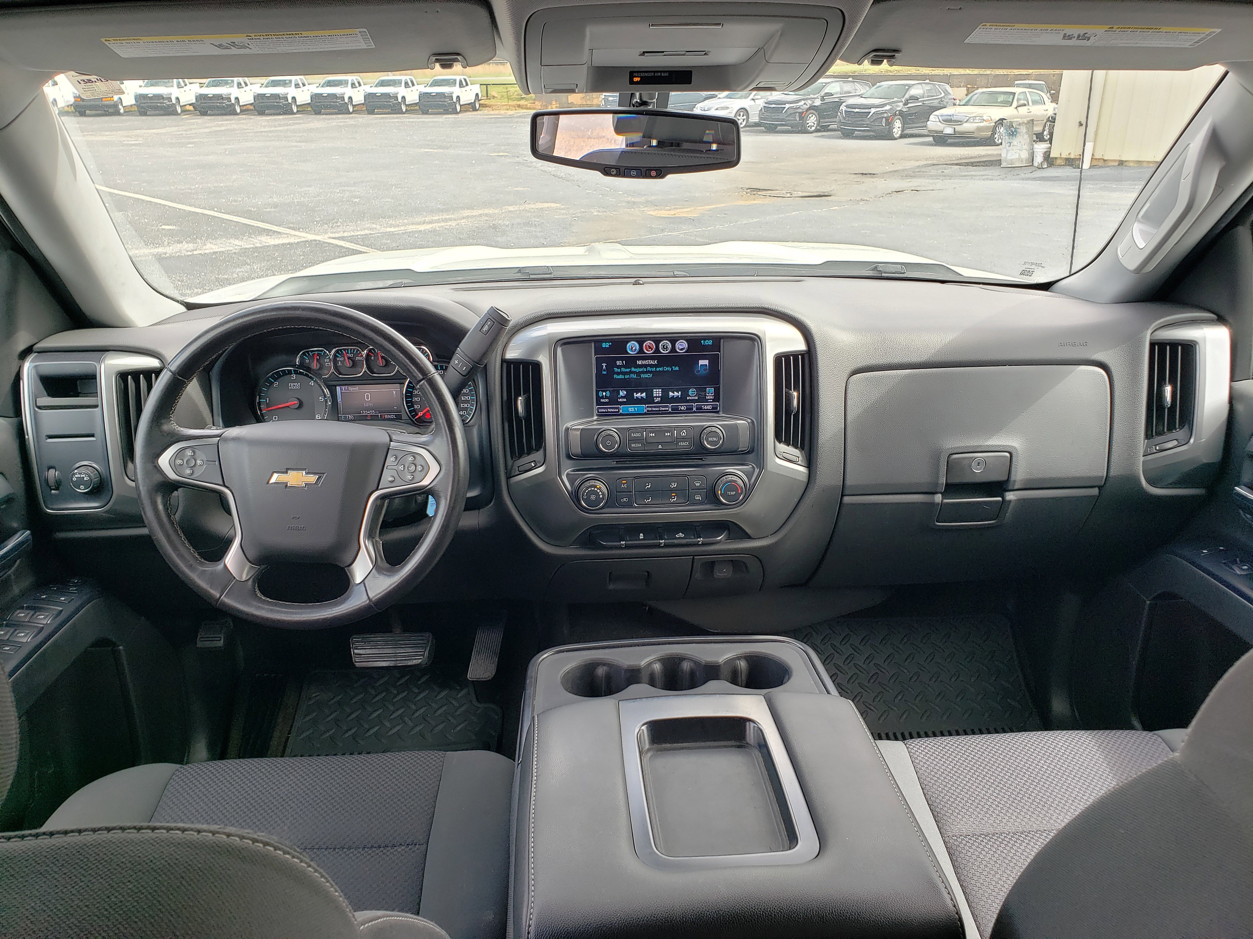 Used 2018 Chevrolet Silverado 1500 LT image 26