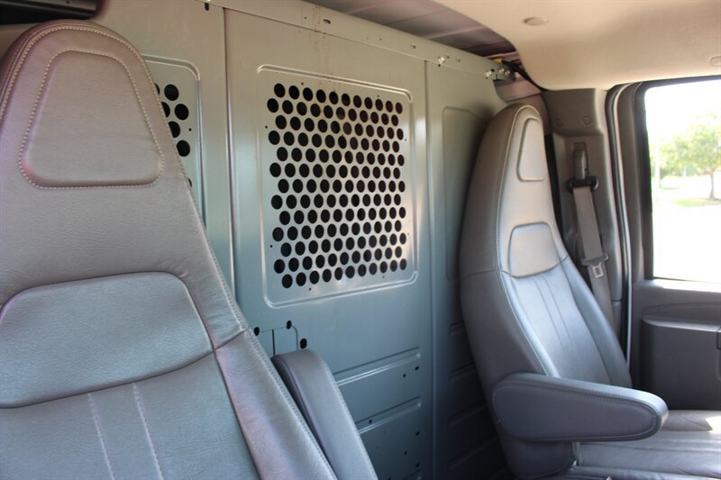 Used 2021 Chevrolet Express 2500 Extended w/ Driver Convenience Package RWD image 20