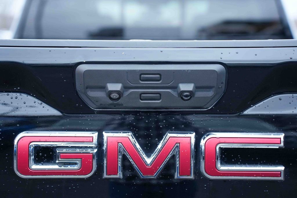 Used 2023 GMC Sierra 2500 Denali image 11