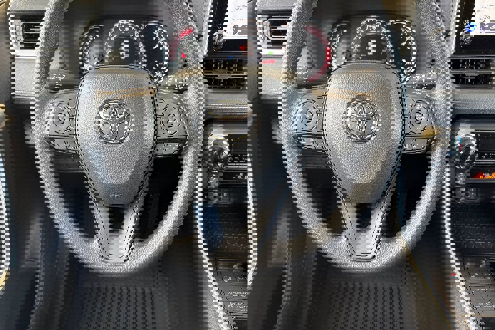 New 2025 Toyota RAV4 XLE image 17