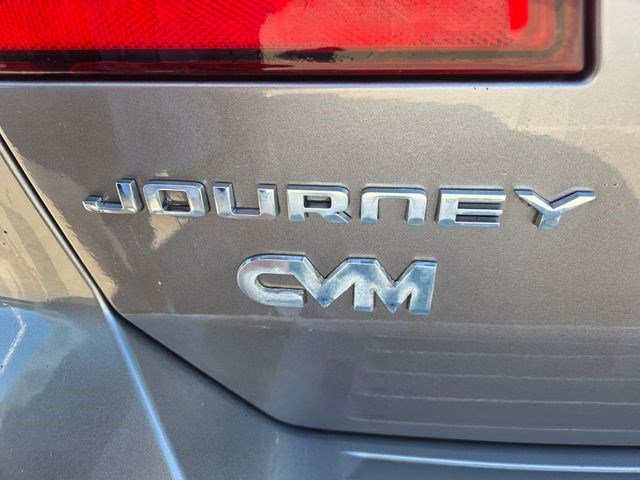 Used 2012 Dodge Journey SXT FWD image 21