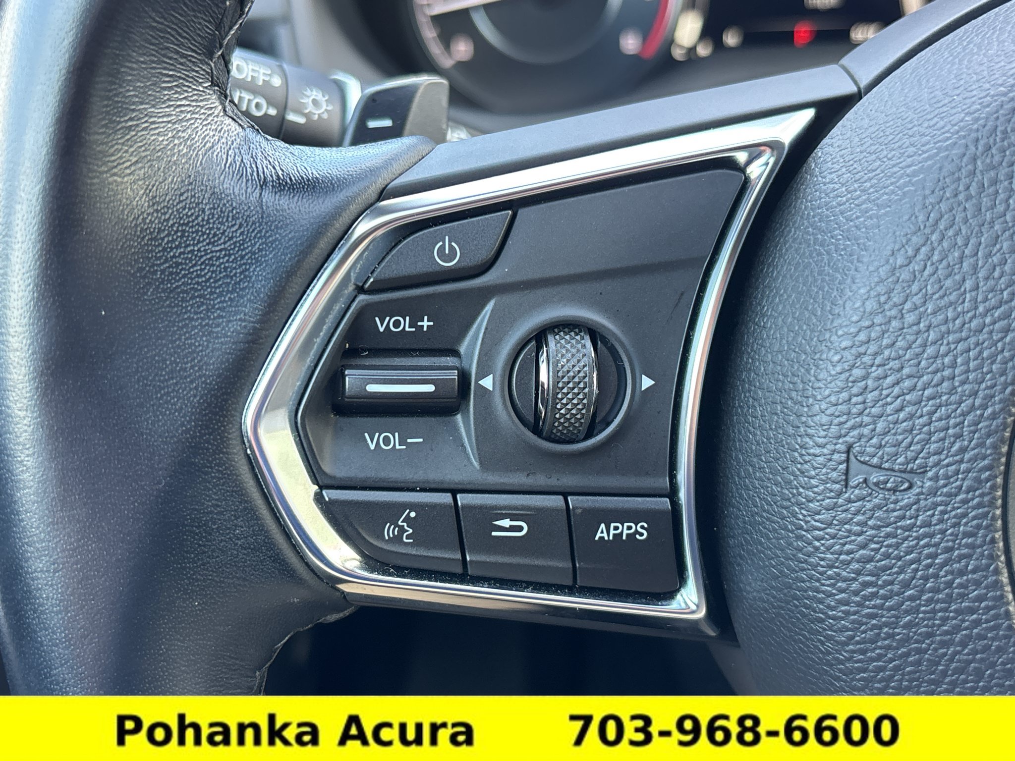 Used 2025 Acura RDX SH-AWD image 11
